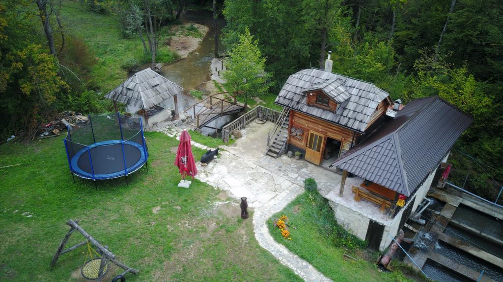Etno Kuce Miljevic 호텔 Sipovo 외부 사진