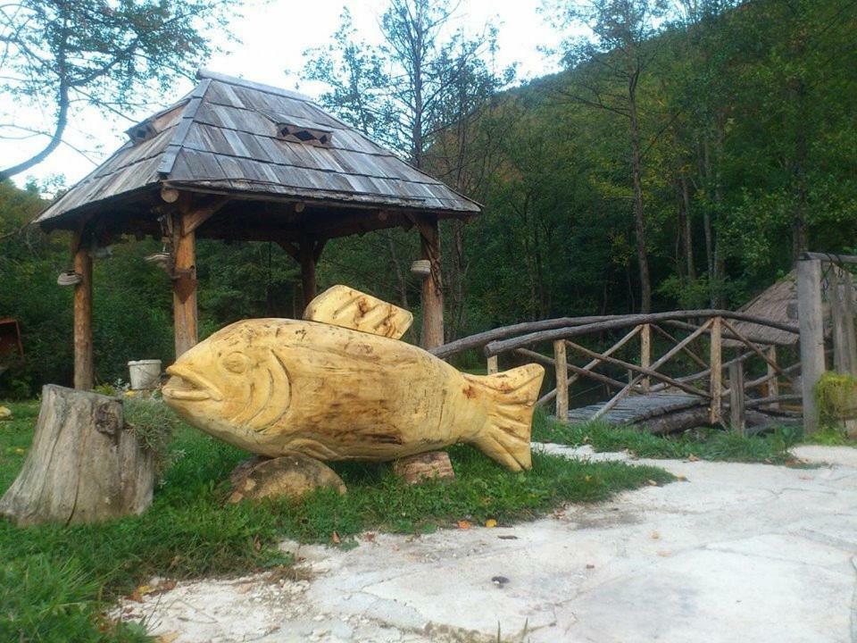 Etno Kuce Miljevic 호텔 Sipovo 외부 사진